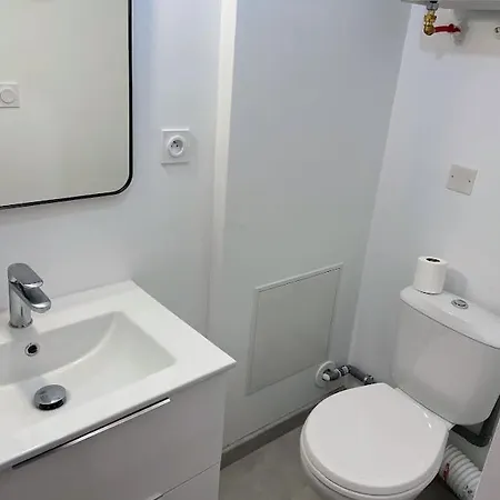 Le Colore- T2 Confortable Avec Vue Sur *